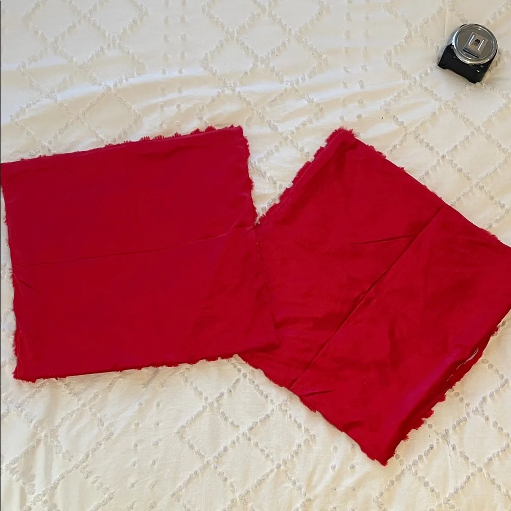 Luxurious Red heart Textured Throw Pillow covers set of two new